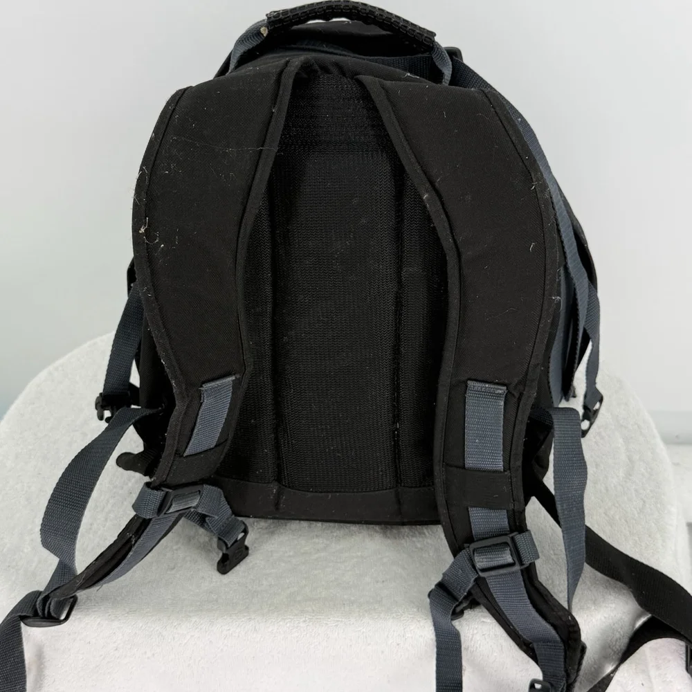 Tamrac Digital Adventure Camera Backpack Bag Travel Black Gray